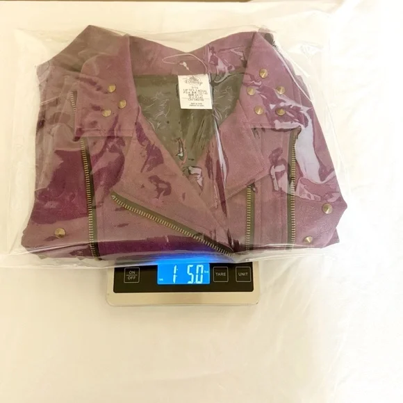 Disney Store NWOT Descendants 2 Mal CosPlay Faux Leather Studded Purple Jacket - Picture 11 of 11